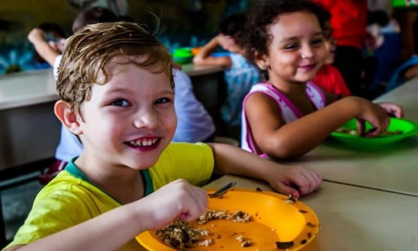 Prazo para gestores municipais prestarem contas da merenda escolar foi prorrogado para 30 de abril